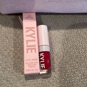 Kylie Cosmetics Lip Gloss - Mary Jo K Red